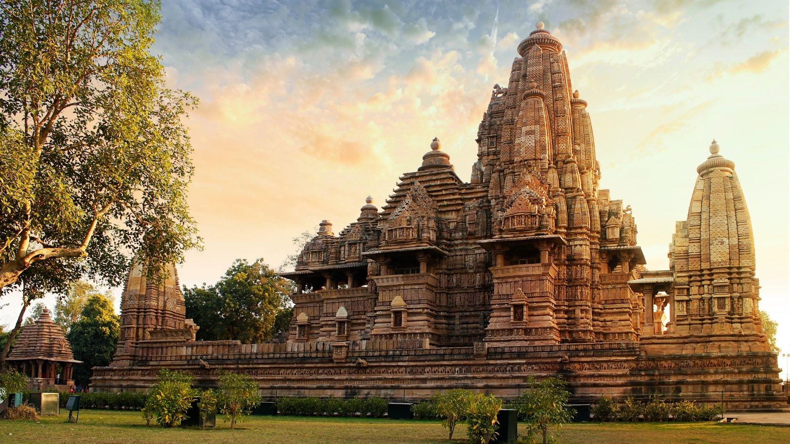 November Travel Destinations: Top 10 Places To Visit In India November Travel Destinations: Top 10 Places To Visit In India